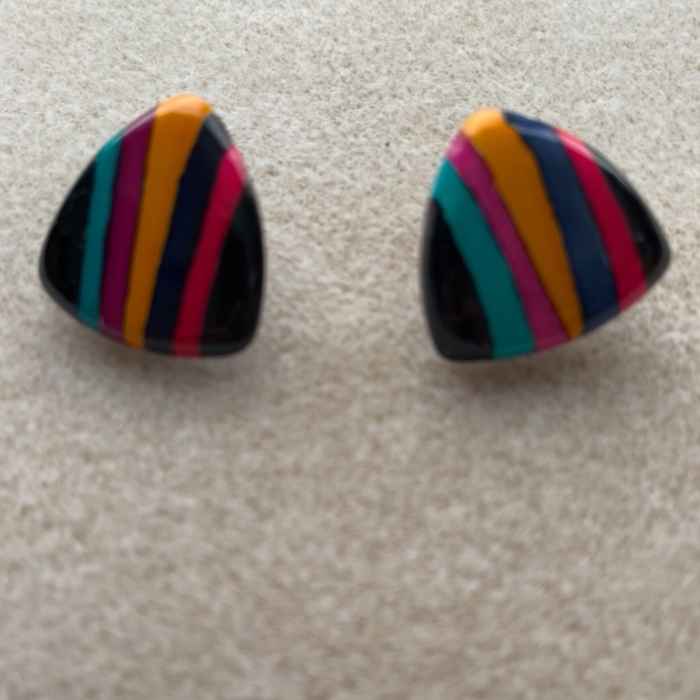 Retro striped post earrings